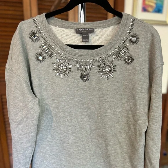 A pea in the pod maternity sweatshirt size m - Picture 5 of 9